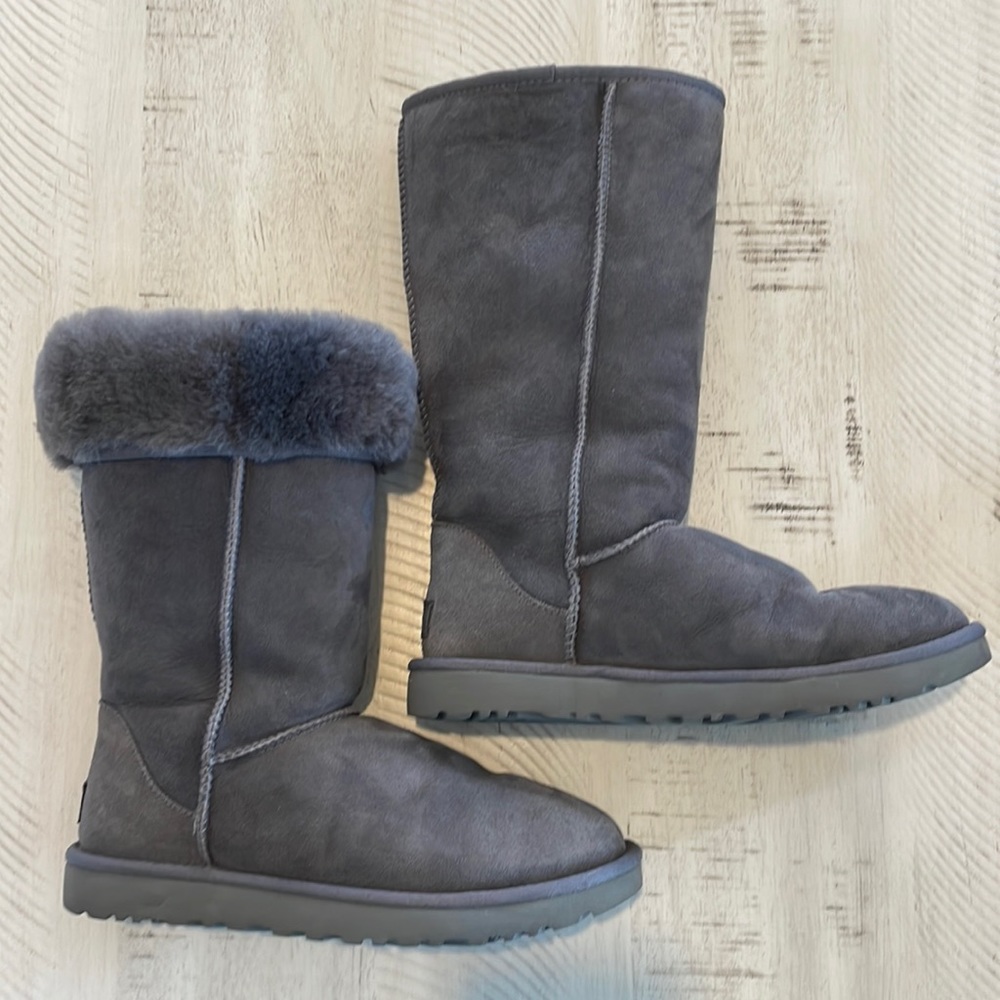UGG Classic II Tall Boots Gray